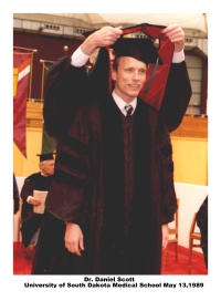 1989-05-13-Dan-Med-School-Graduation.jpg